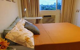SUITE e QUARTOS-PERTO da UFPE- MAURICIO de NASSAU e Estacio de Sa - ARENA PERNAMBUCO-Recife